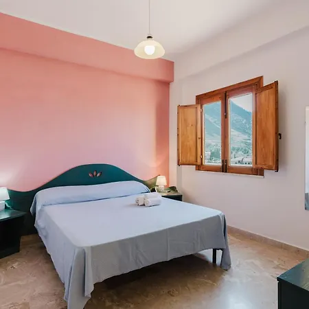 Valentina Ferienhaus Castellammare del Golfo