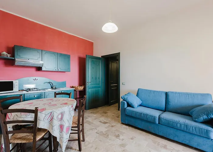 Valentina * קאסטלמארה דל גולפו