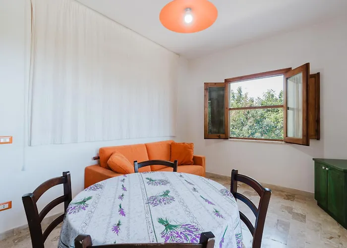 Valentina * קאסטלמארה דל גולפו